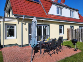 Ferienhaus Hühnergott Kranichnest in Breege